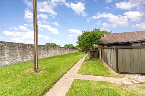 4640 Country Creek Drive Dallas TX 75236