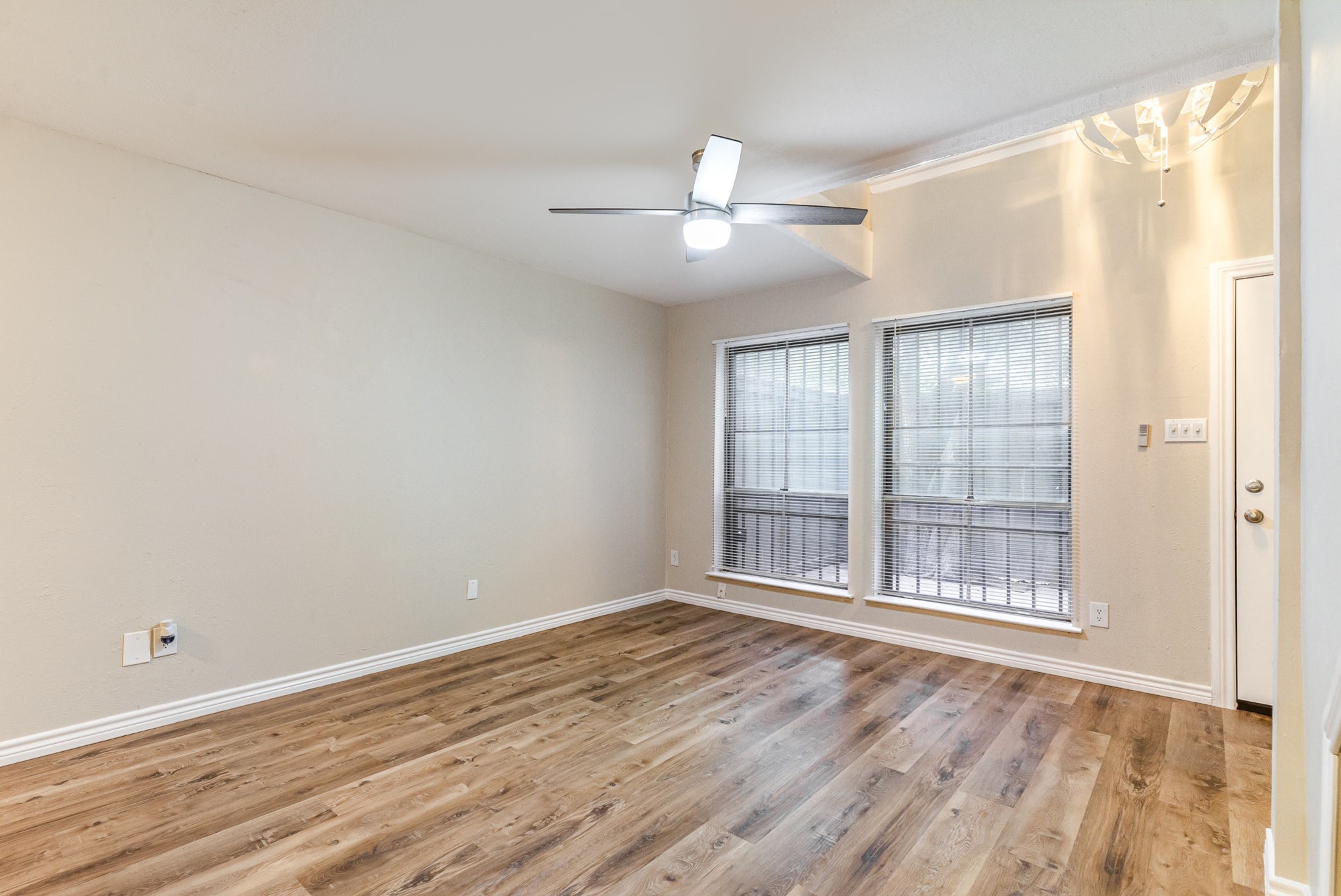 4640 Country Creek Drive Dallas TX 75236