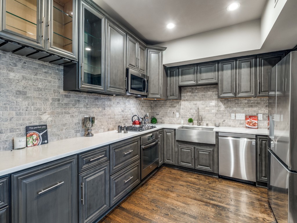 3352 Miro Place Dallas TX 75204