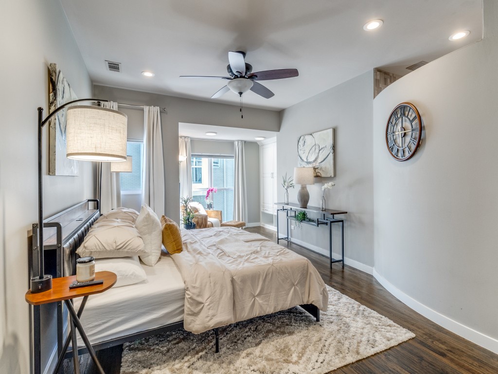 3352 Miro Place Dallas TX 75204