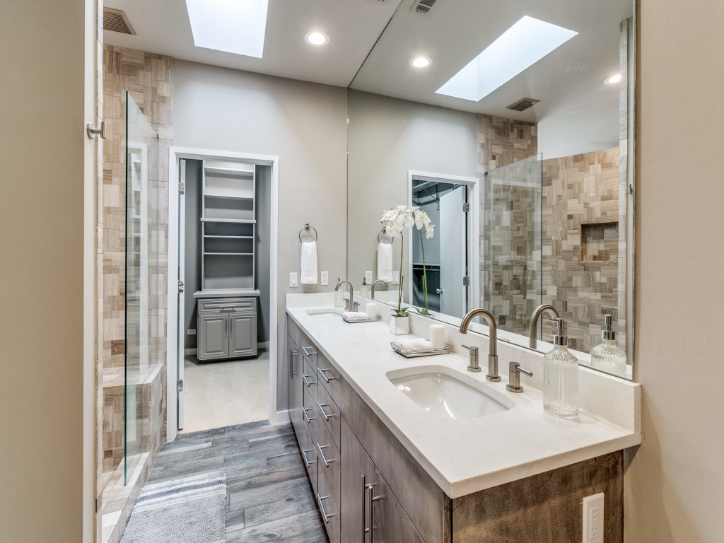 3352 Miro Place Dallas TX 75204