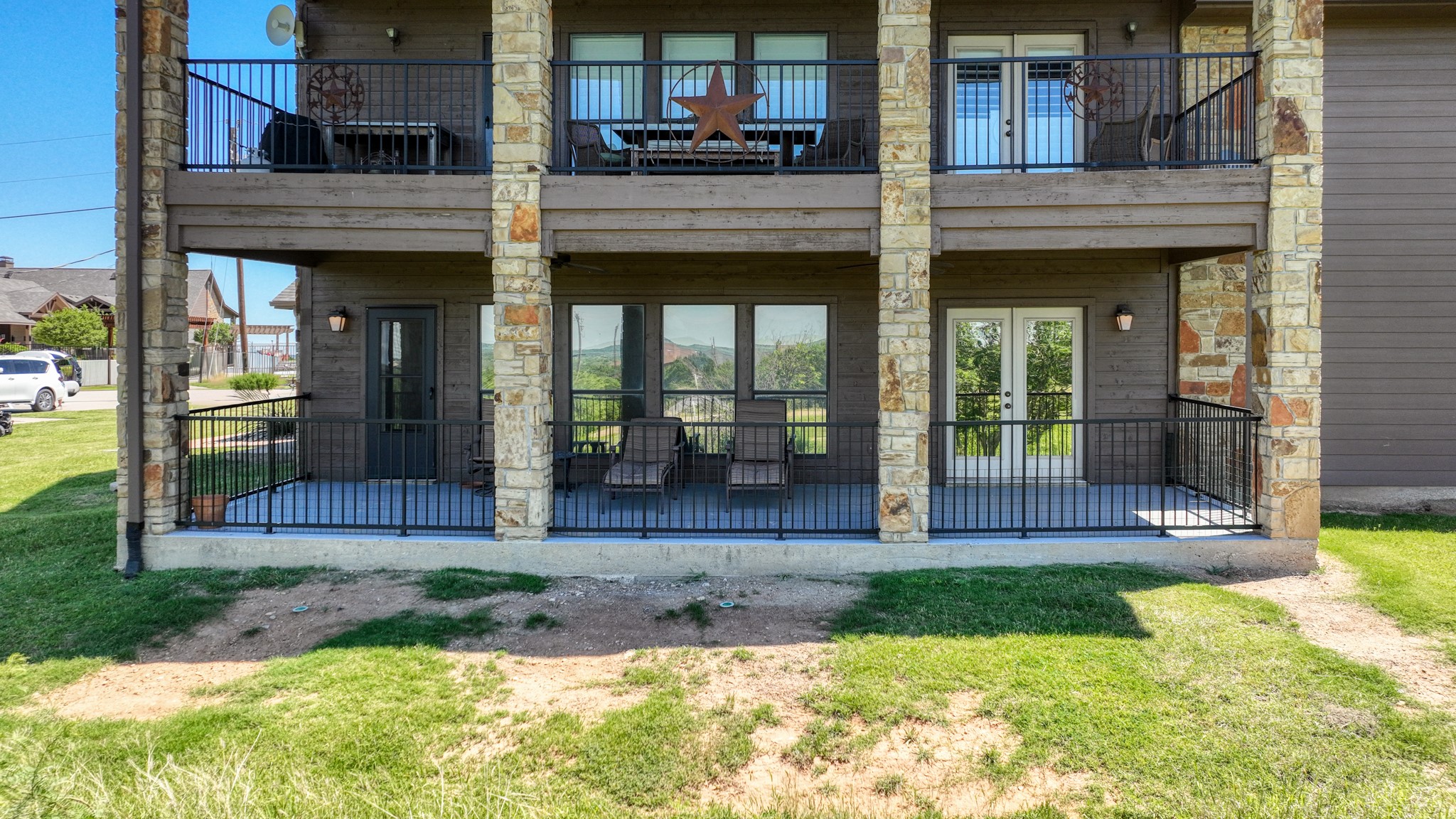 1203 Eagle Point Graford TX 76449