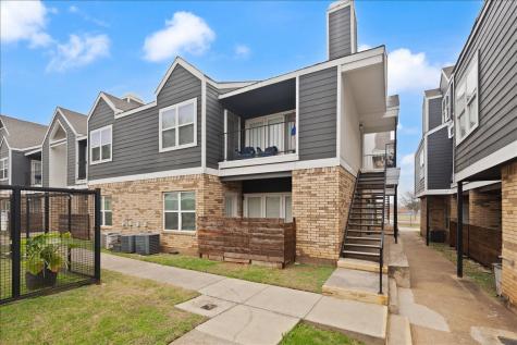 1441 Westmount Avenue Dallas TX 75211