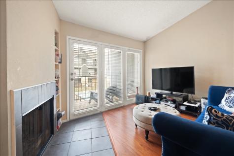 1441 Westmount Avenue Dallas TX 75211