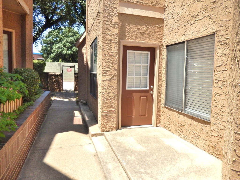5550 Spring Valley Road Dallas TX 75254