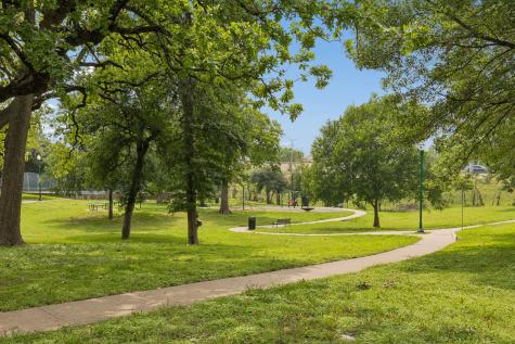 3335 Prescott Avenue Dallas TX 75219