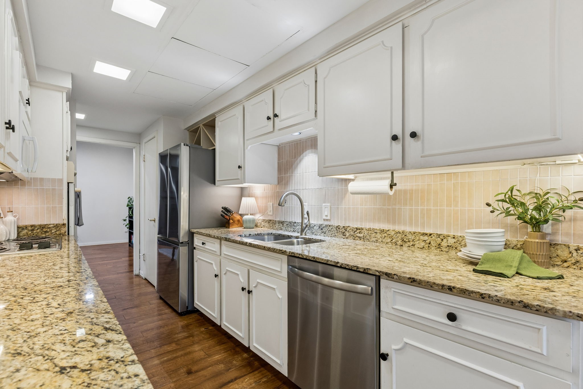 3335 Prescott Avenue Dallas TX 75219