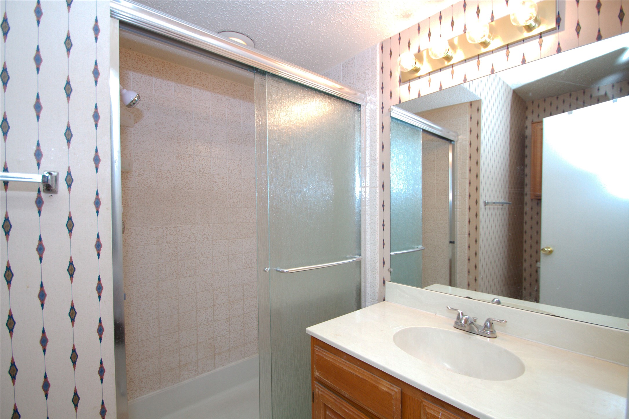2121 Park Willow Lane Arlington TX 76011