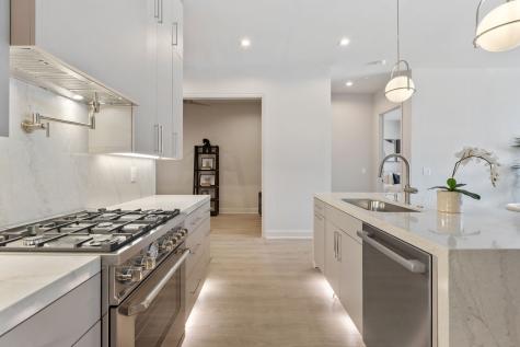 1900 S Ervay Street Dallas TX 75215