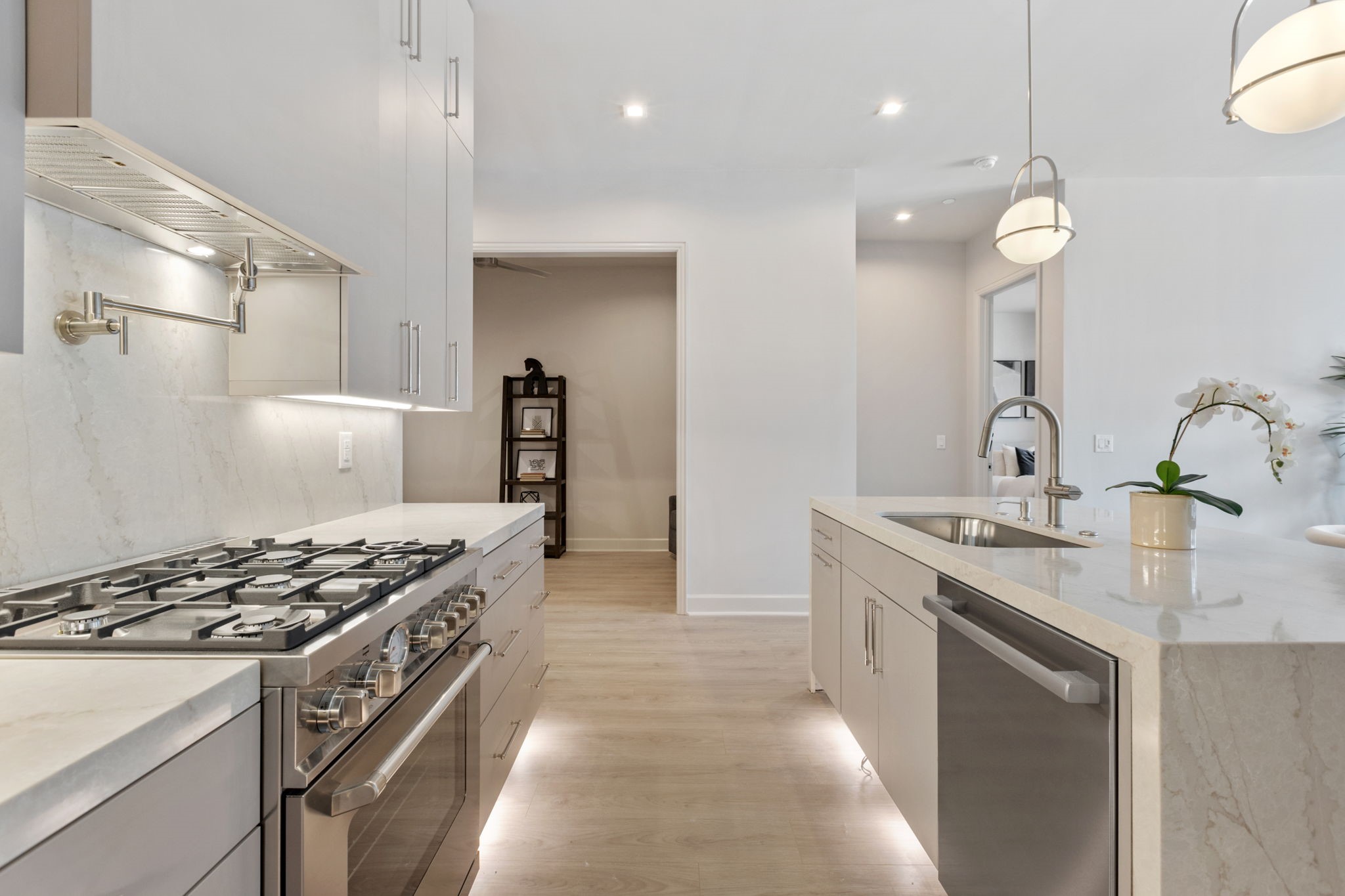 1900 S Ervay Street Dallas TX 75215