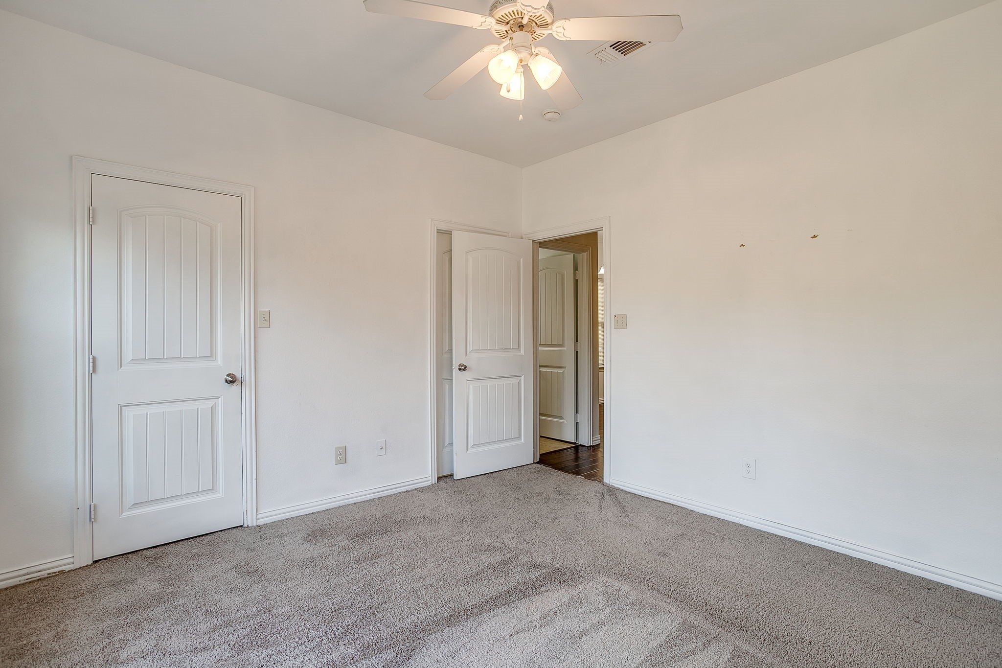 1524 Aldra Drive Fort Worth TX 76120