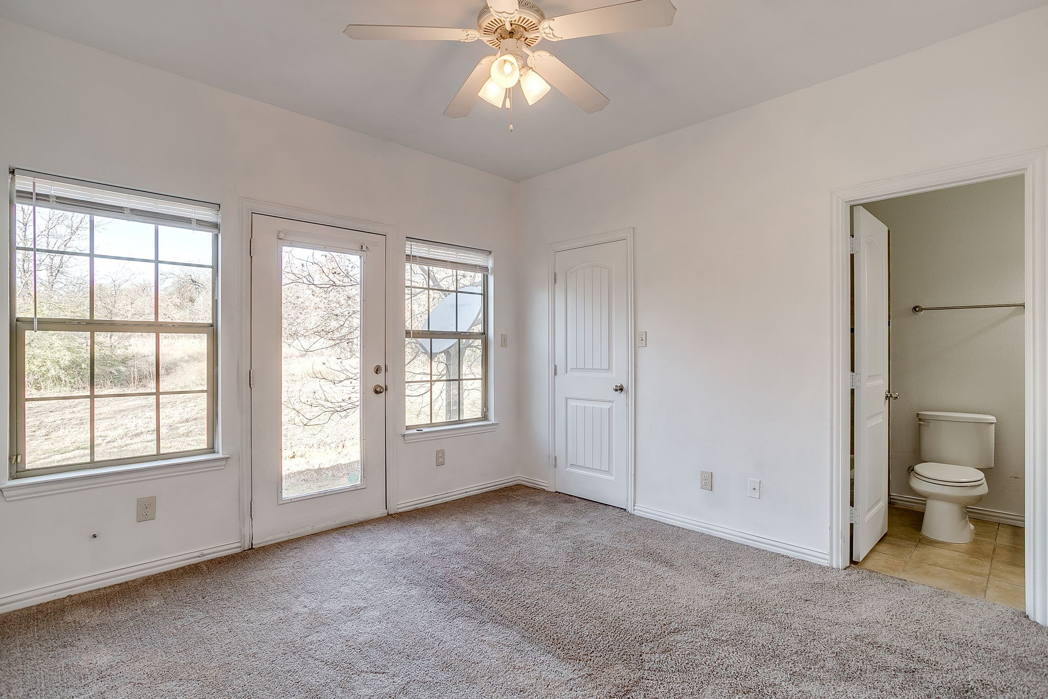 1524 Aldra Drive Fort Worth TX 76120
