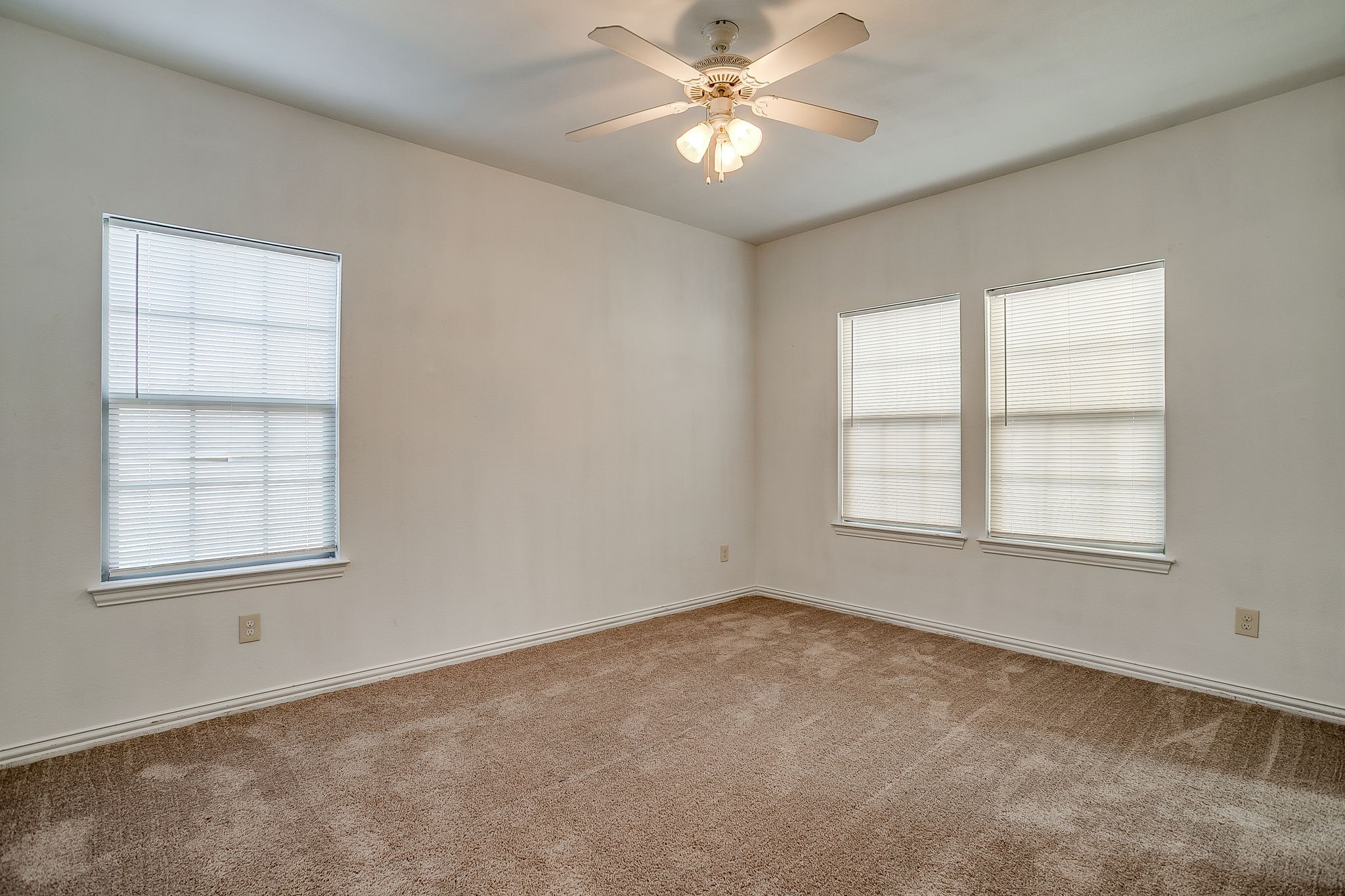 1524 Aldra Drive Fort Worth TX 76120