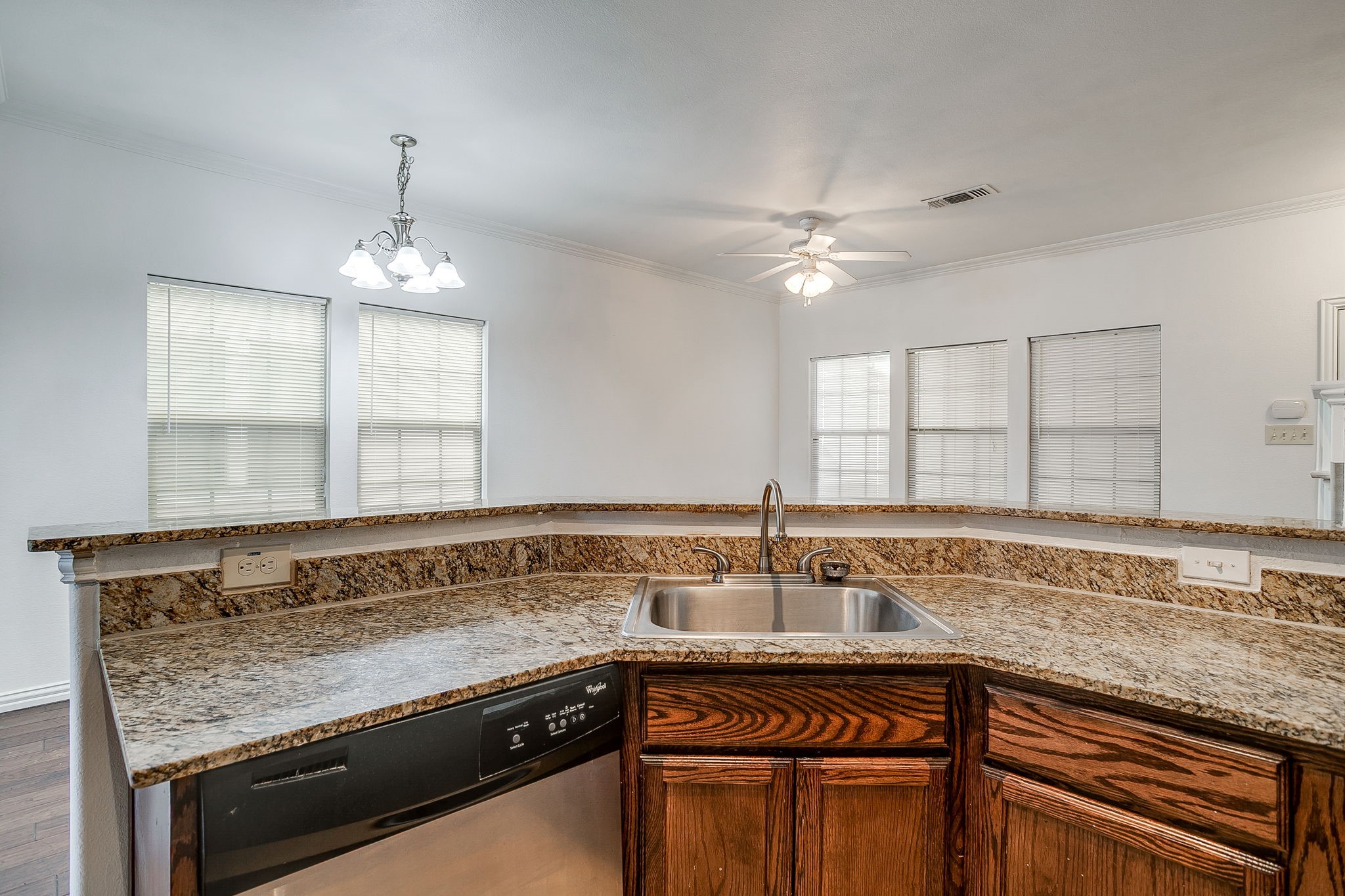 1524 Aldra Drive Fort Worth TX 76120