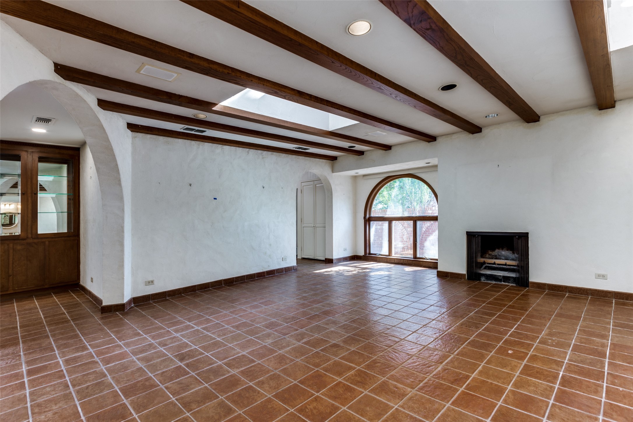 1395 Roaring Springs Road Fort Worth TX 76114