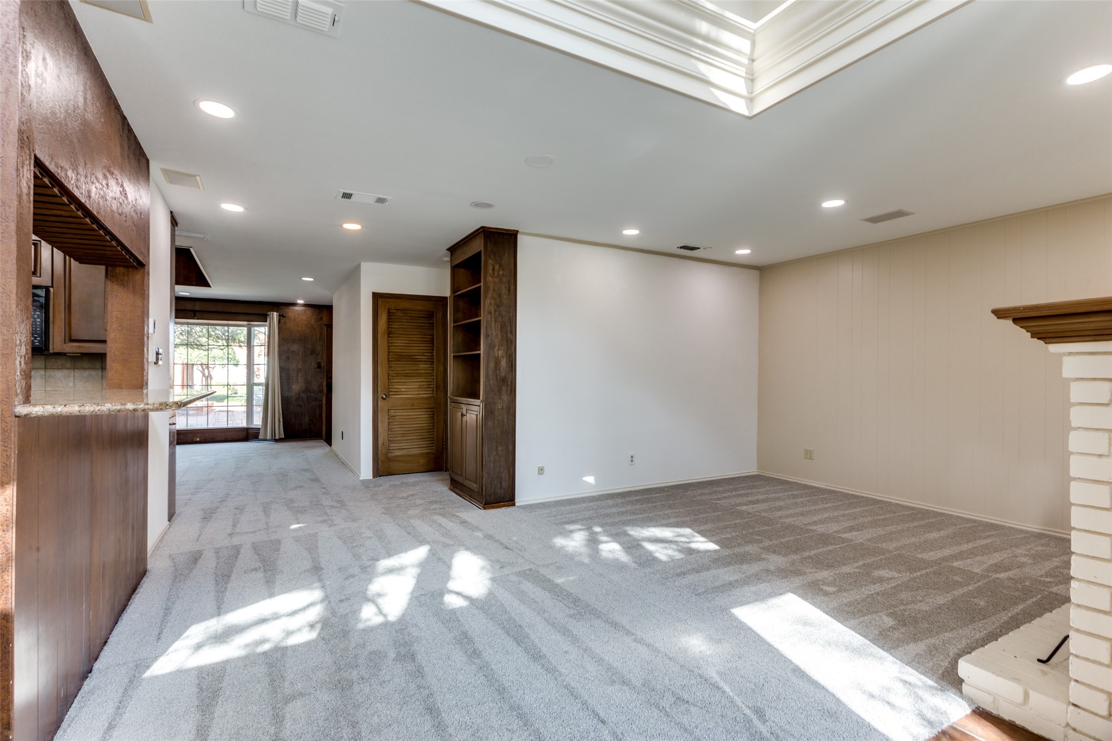 1395 Roaring Springs Road Fort Worth TX 76114