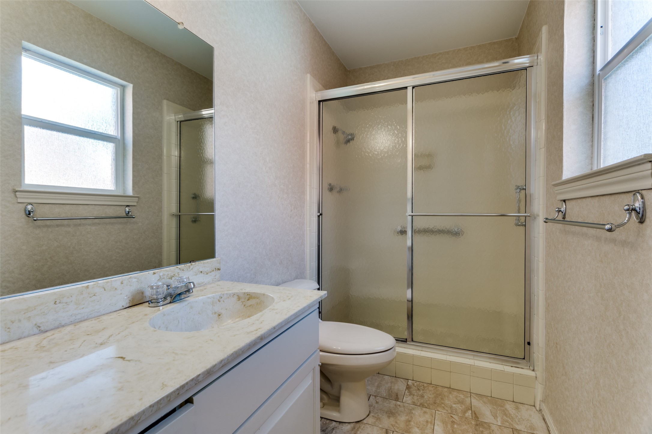 1395 Roaring Springs Road Fort Worth TX 76114