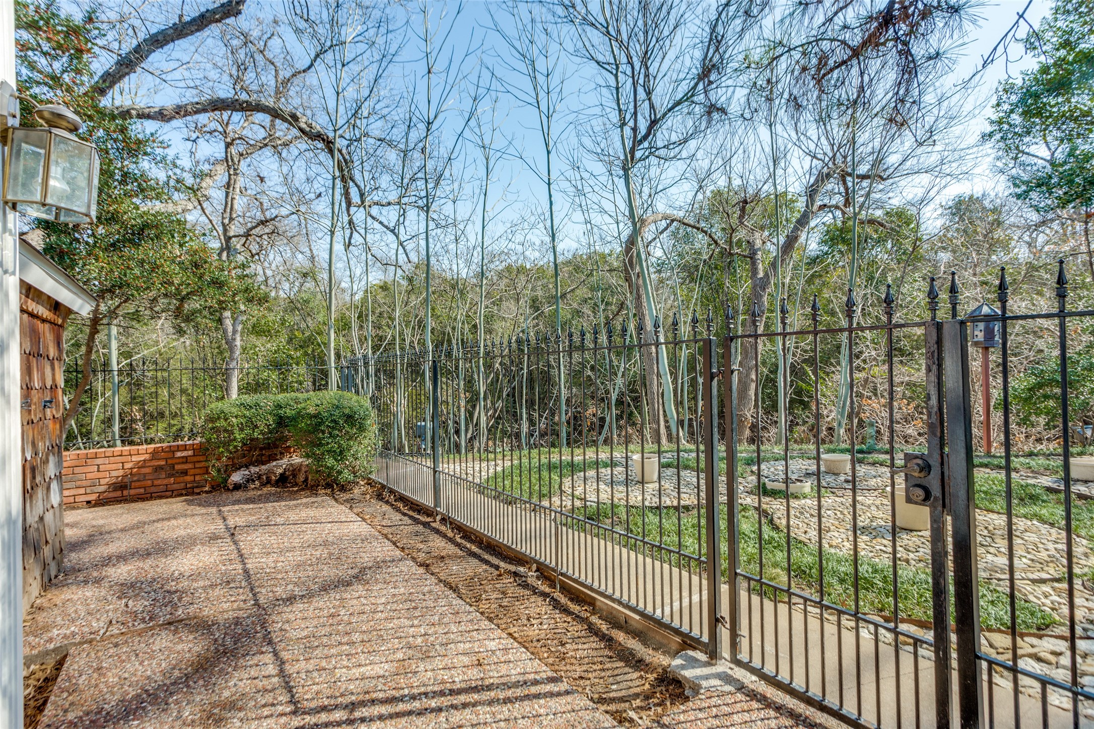 1395 Roaring Springs Road Fort Worth TX 76114
