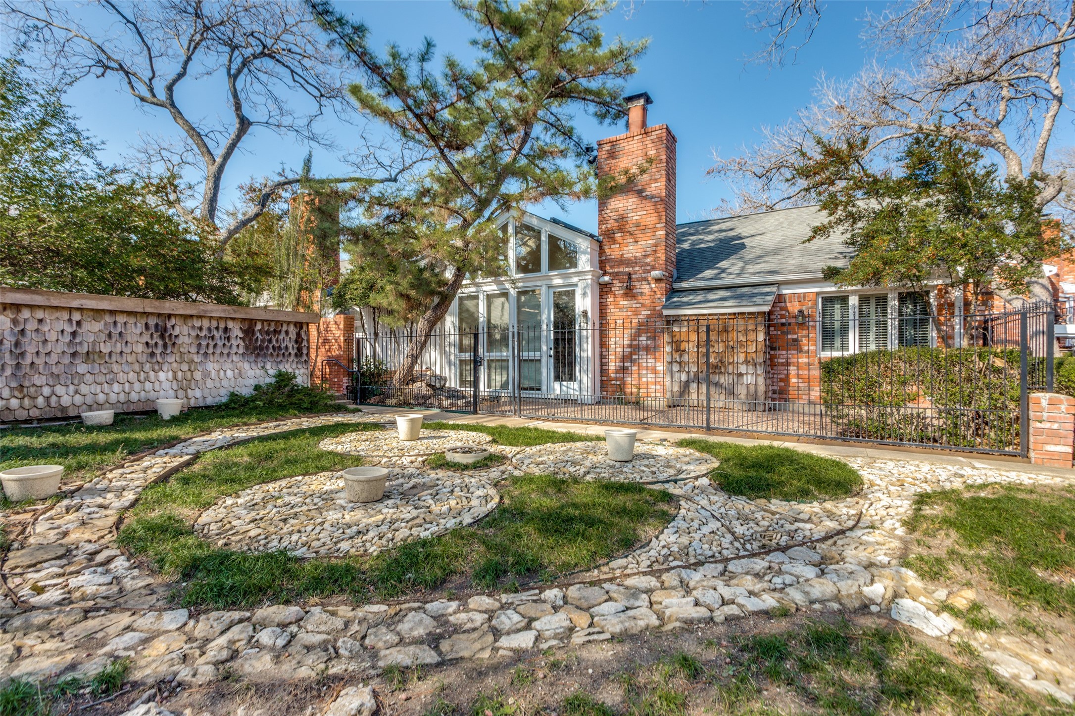 1395 Roaring Springs Road Fort Worth TX 76114