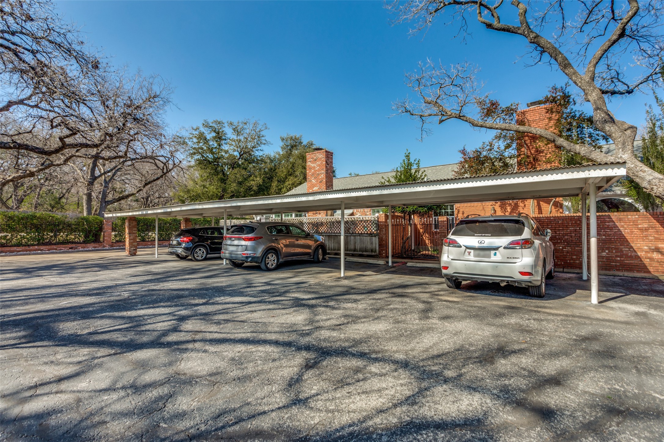 1395 Roaring Springs Road Fort Worth TX 76114