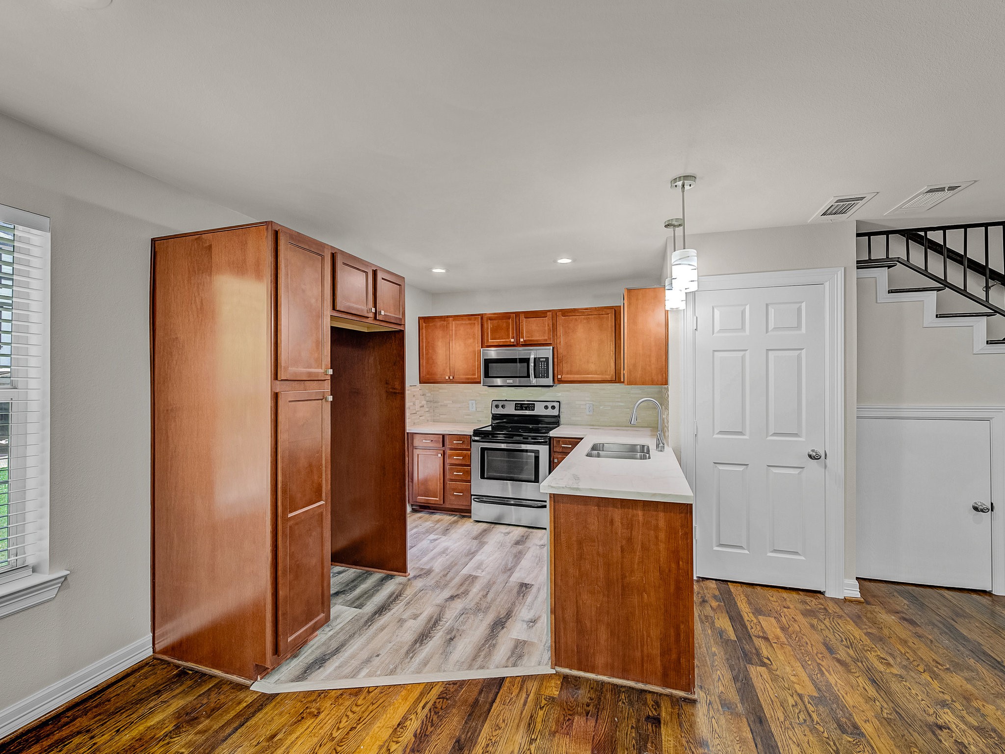 4814 Bradford Drive Dallas TX 75219