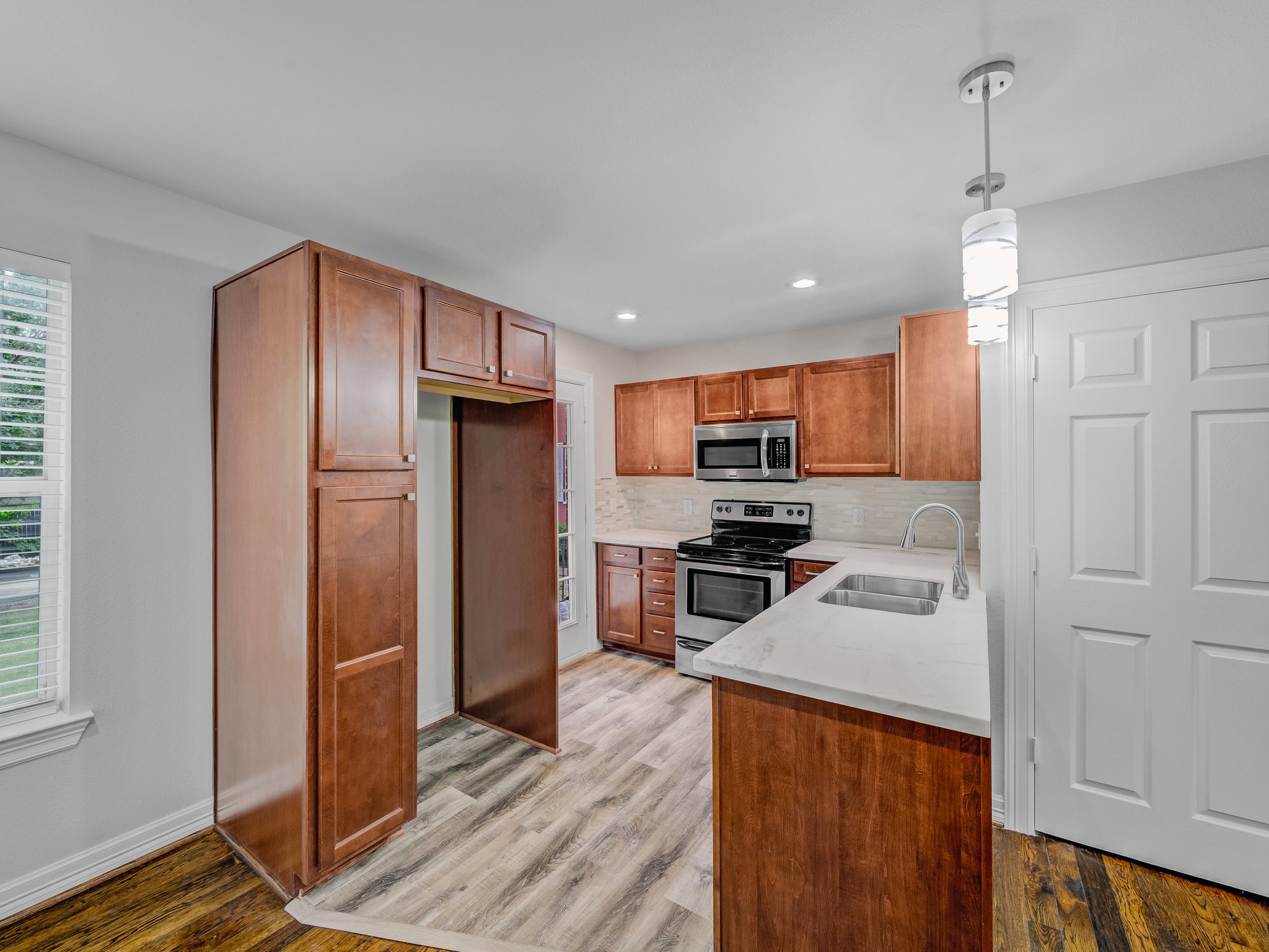 4814 Bradford Drive Dallas TX 75219
