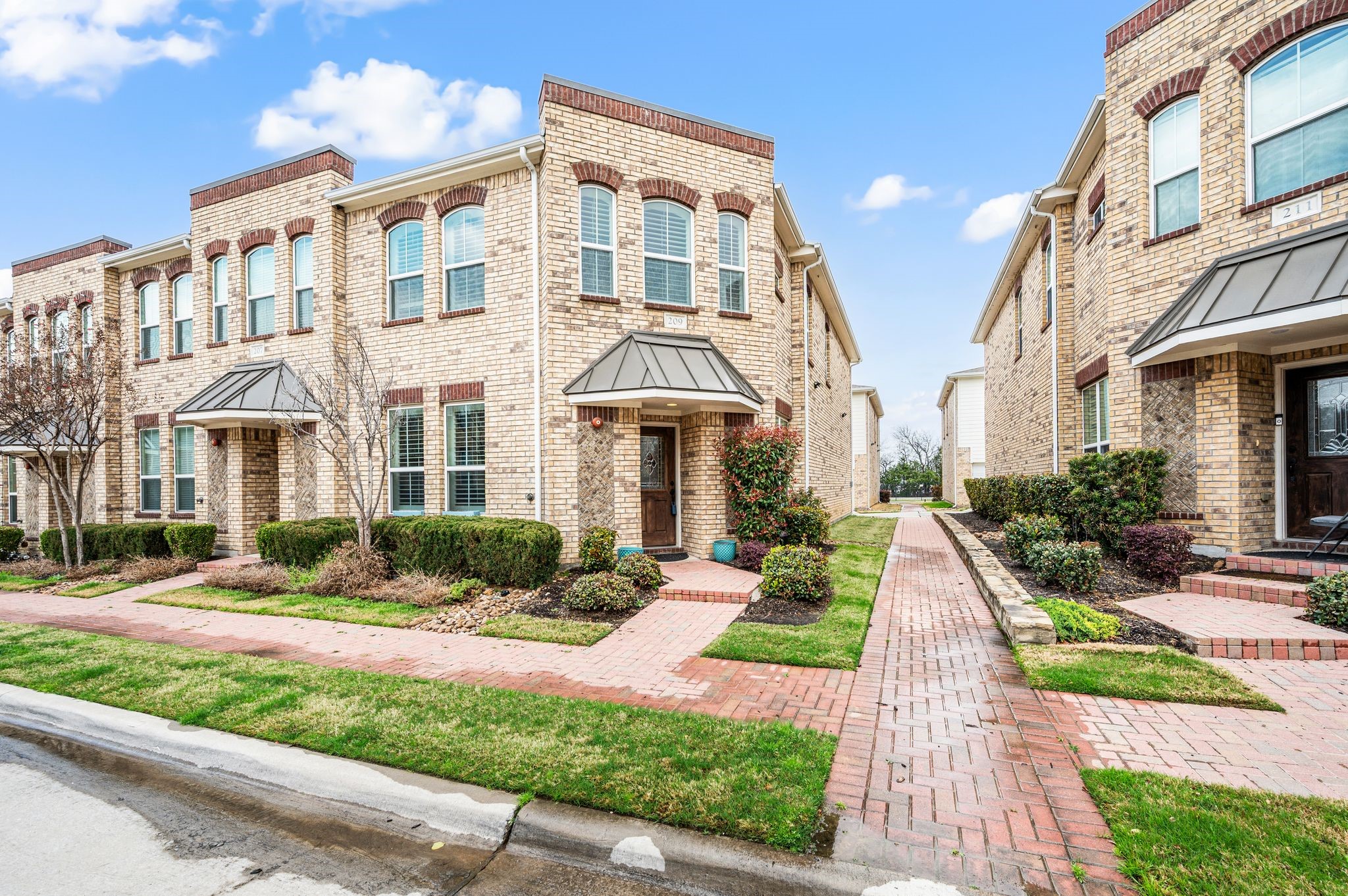 209 Belleville Drive Lewisville TX 75057