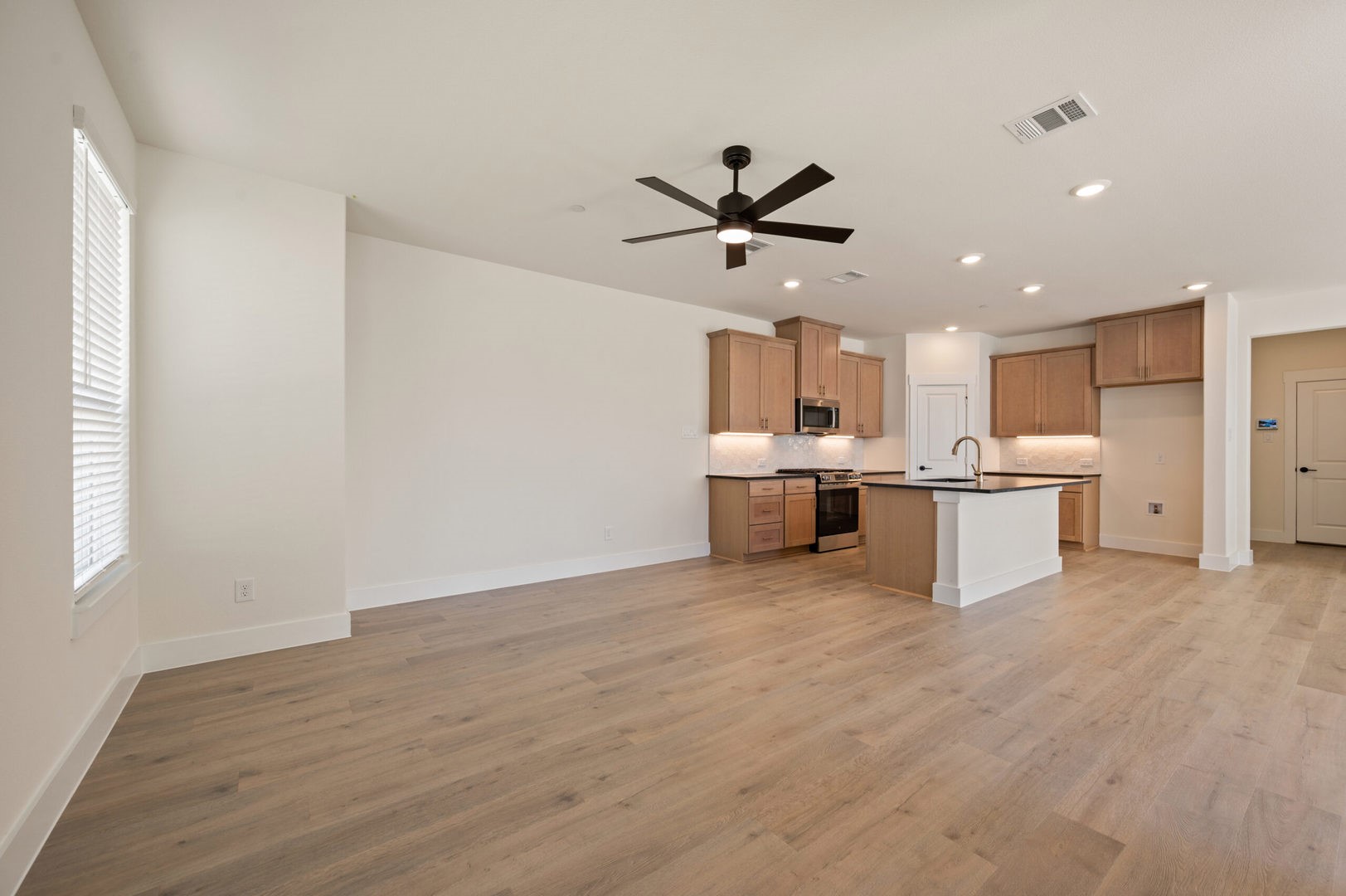 2547 Huxley Mews Allen TX 75013
