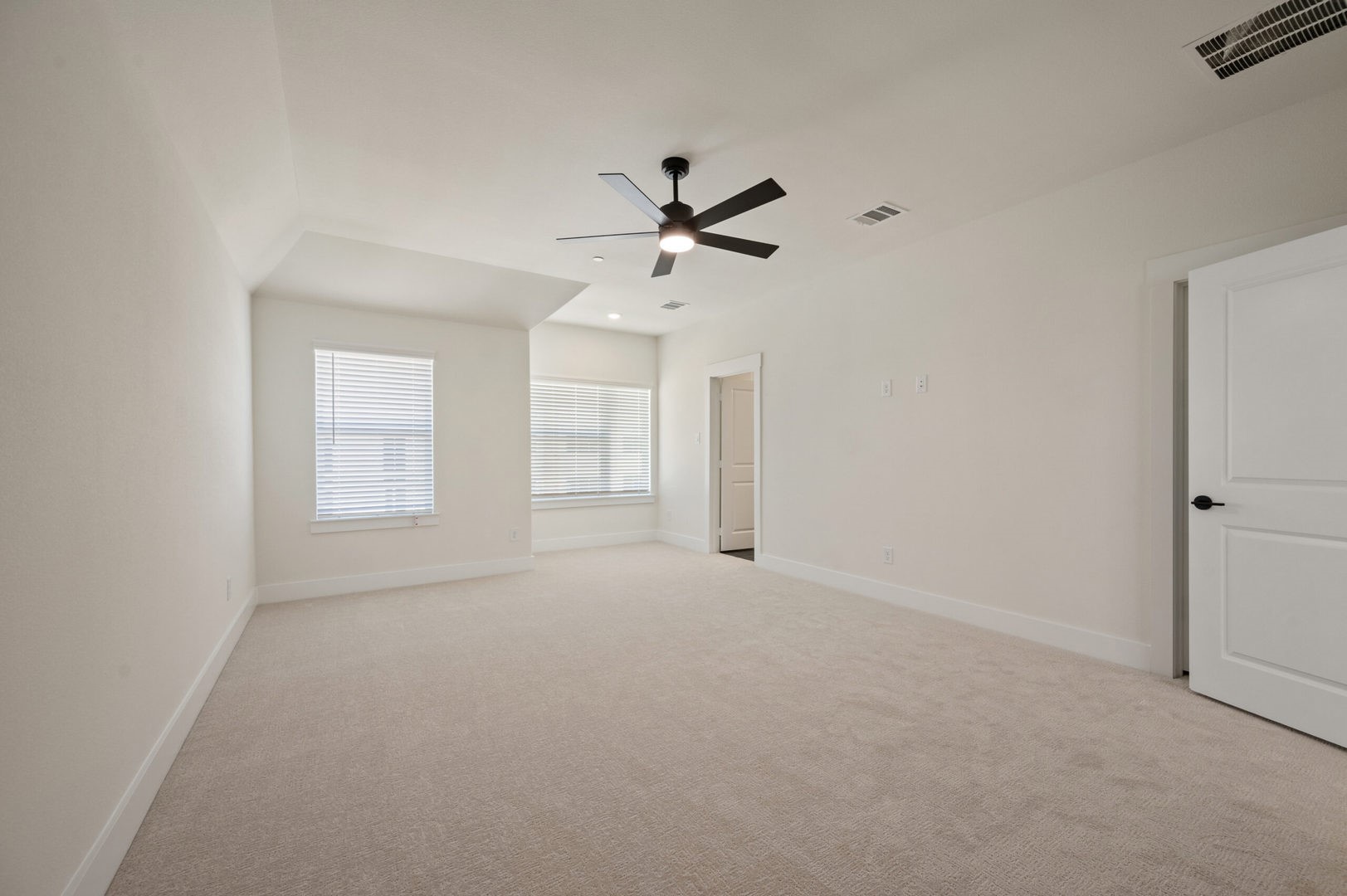 2547 Huxley Mews Allen TX 75013