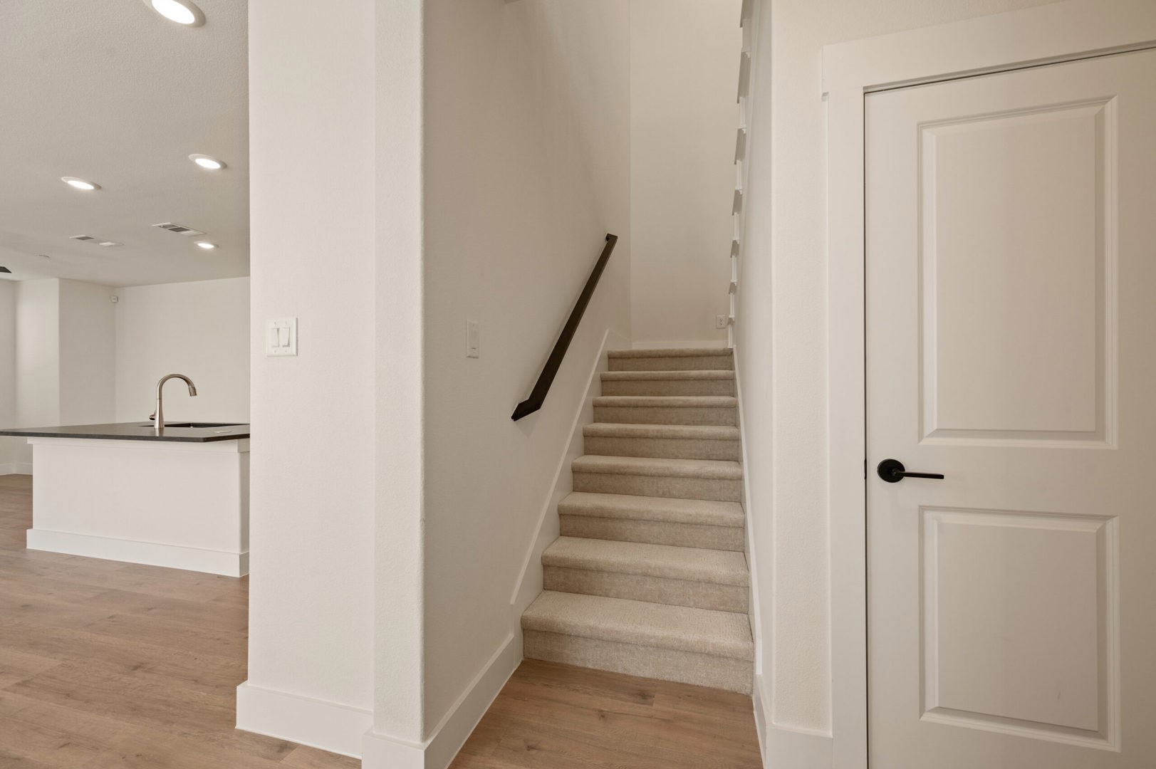 2547 Huxley Mews Allen TX 75013