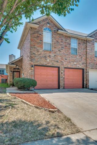4040 Cottage Park Court Arlington TX 76013