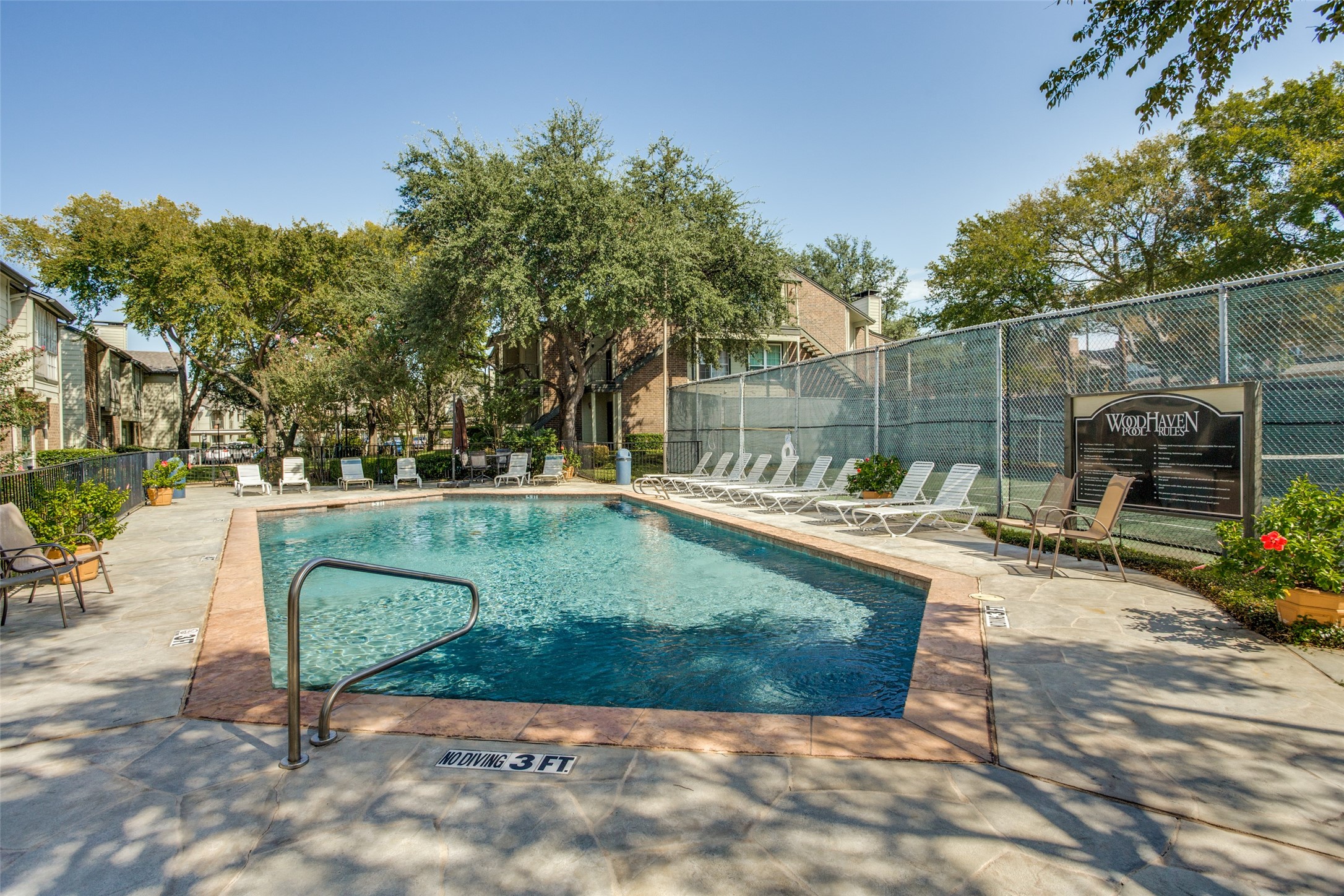 5981 Arapaho Road Dallas TX 75248