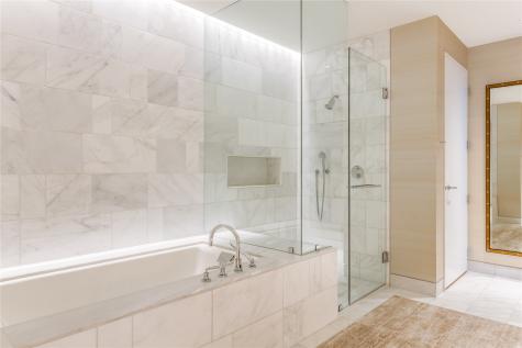 1747 Leonard Street Dallas TX 75201