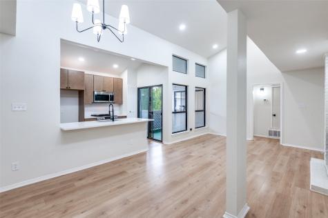 17490 Meandering Way Dallas TX 75252