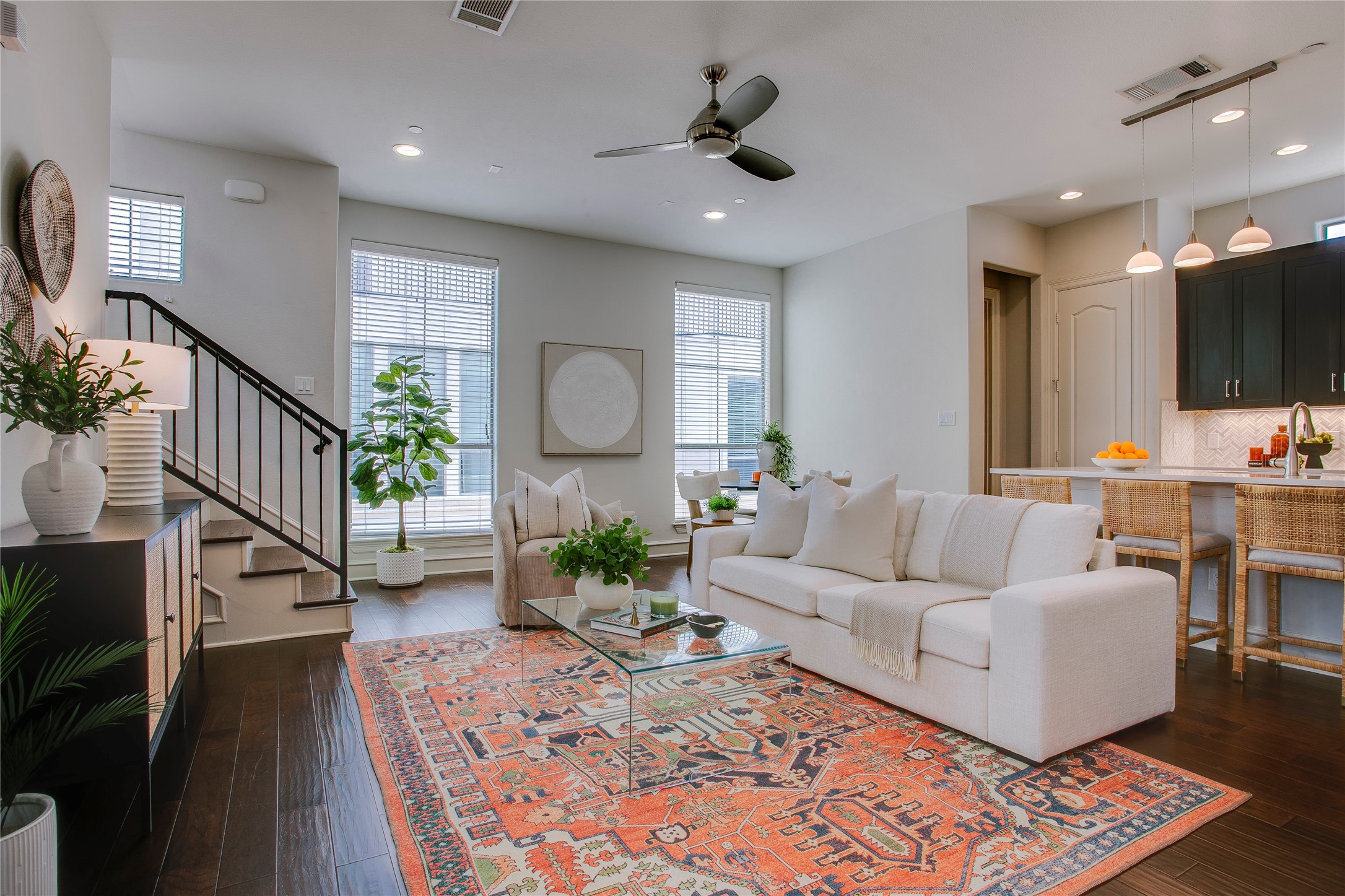 2100 N Fitzhugh Avenue Dallas TX 75204