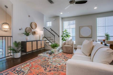 2100 N Fitzhugh Avenue Dallas TX 75204