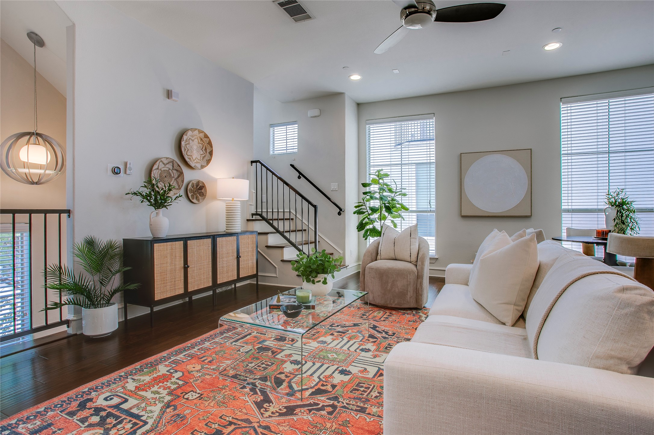 2100 N Fitzhugh Avenue Dallas TX 75204