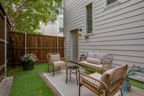2100 N Fitzhugh Avenue Dallas TX 75204