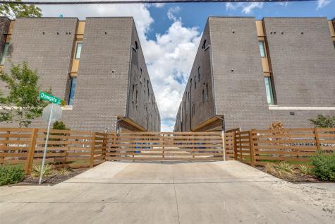 1944 Dowgate Court Dallas TX 75204