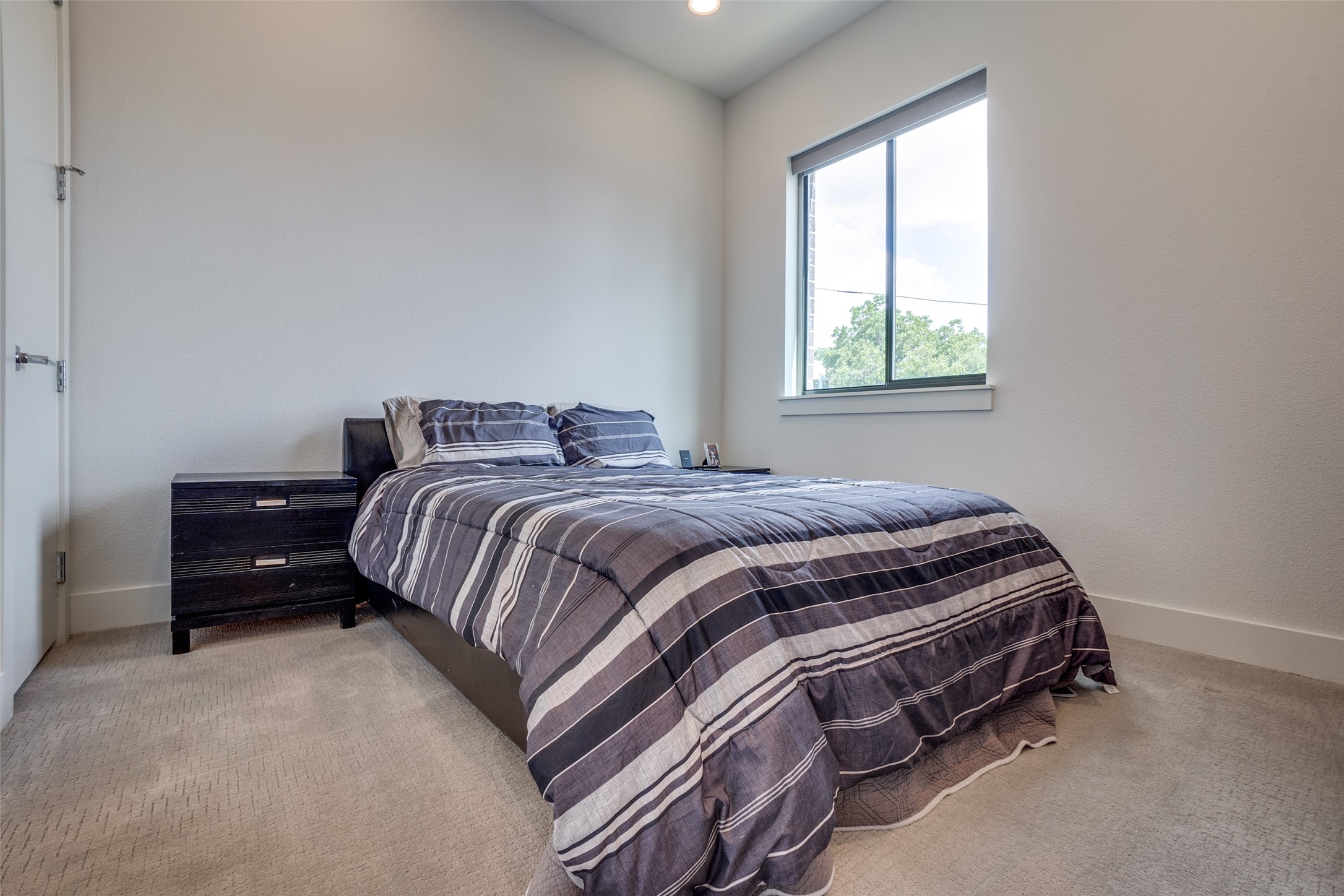 1944 Dowgate Court Dallas TX 75204
