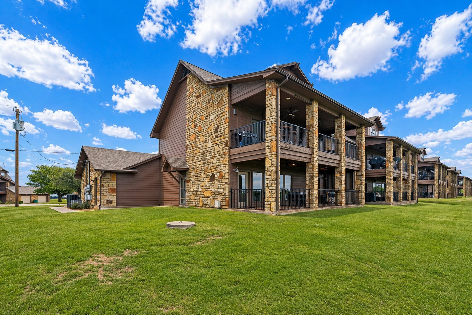 303 Eagle Point Possum Kingdom Lake TX 76449