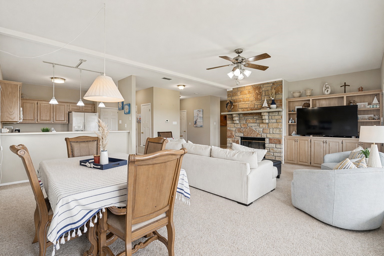303 Eagle Point Possum Kingdom Lake TX 76449