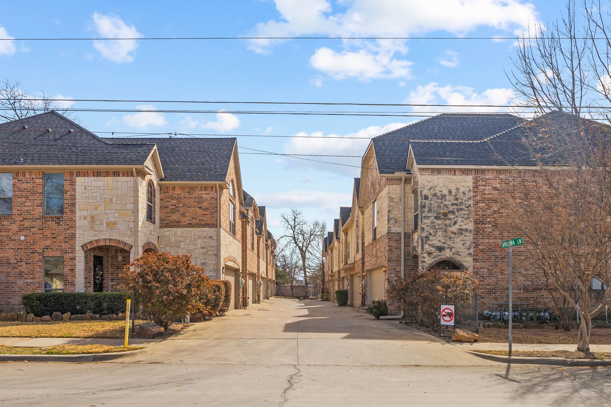 2205 Apollonia Lane Dallas TX 75204