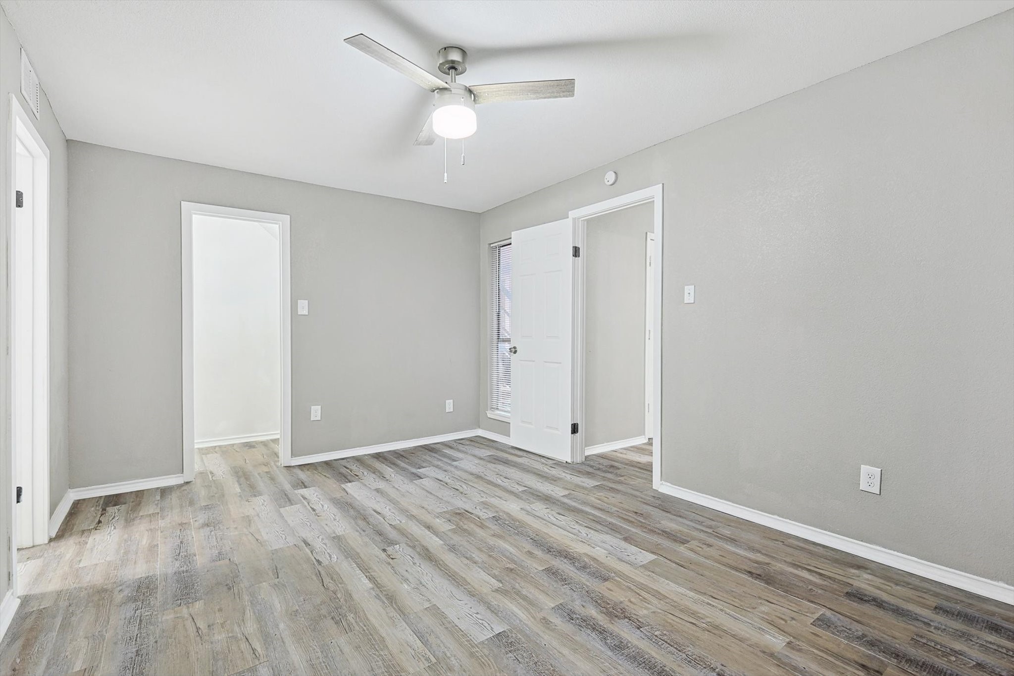 9805 Walnut Street Dallas TX 75243