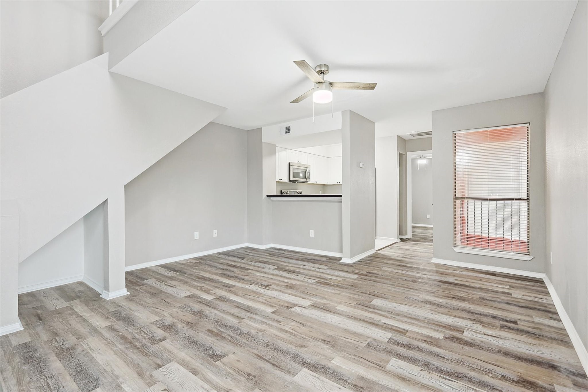 9805 Walnut Street Dallas TX 75243