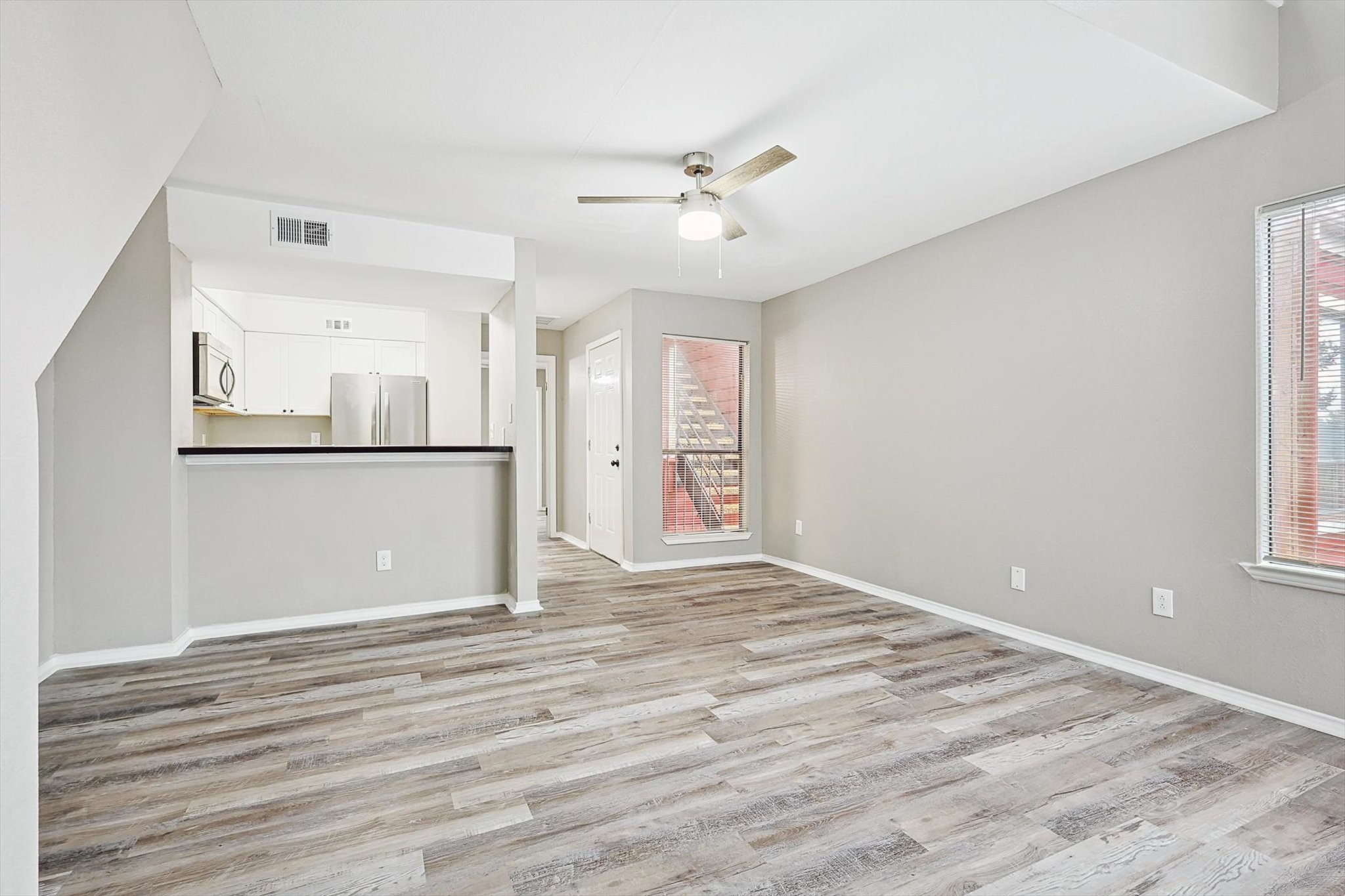 9805 Walnut Street Dallas TX 75243