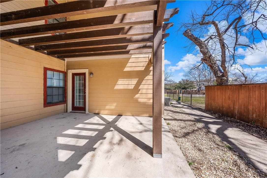 2410 S 2nd Street Waco TX 76706