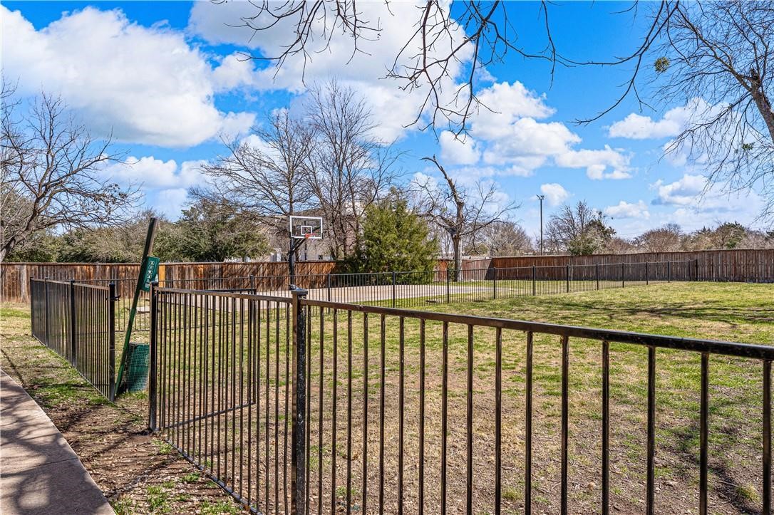2410 S 2nd Street Waco TX 76706