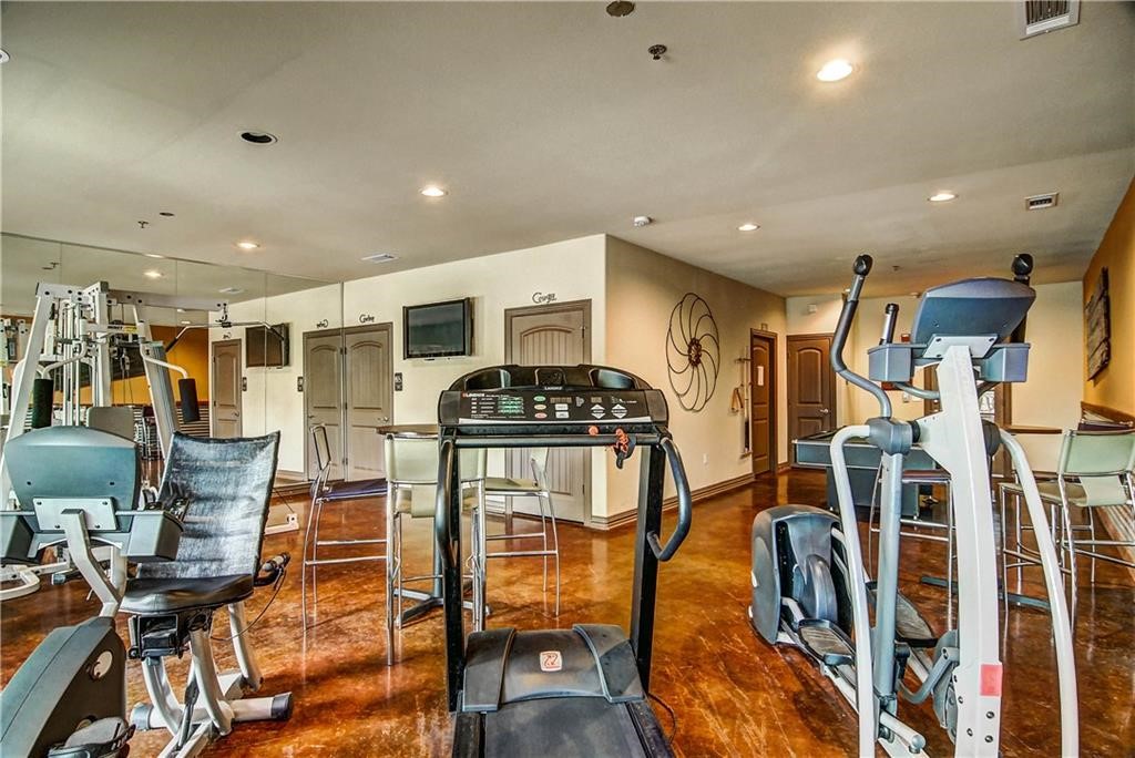2410 S 2nd Street Waco TX 76706