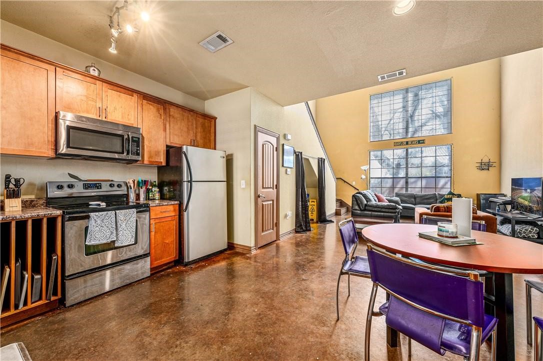 2410 S 2nd Street Waco TX 76706